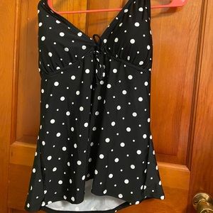 Halter tankini,size 24  A/B/C